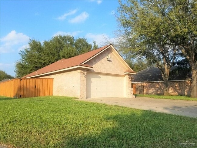 Photo - 19 E St