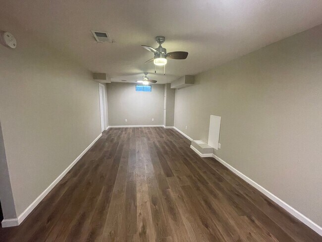 Photo - 3510 S 87th Ave