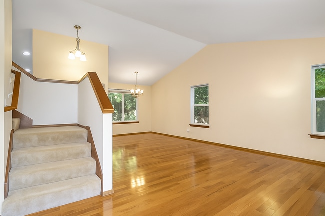 Photo - 3 bedroom home in Convenient Silverdale Location!