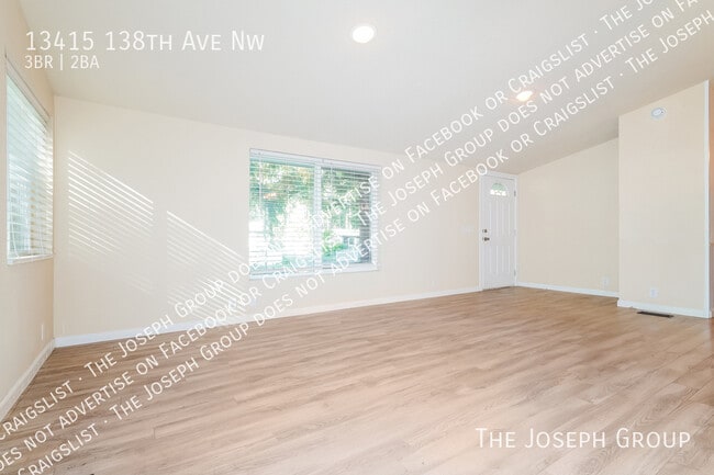 Photo - 13415 138th Ave NW