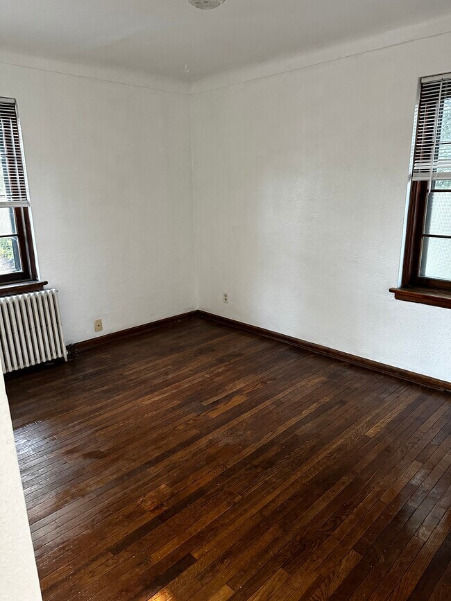 Photo - 708 W Bancroft St Unidad 8