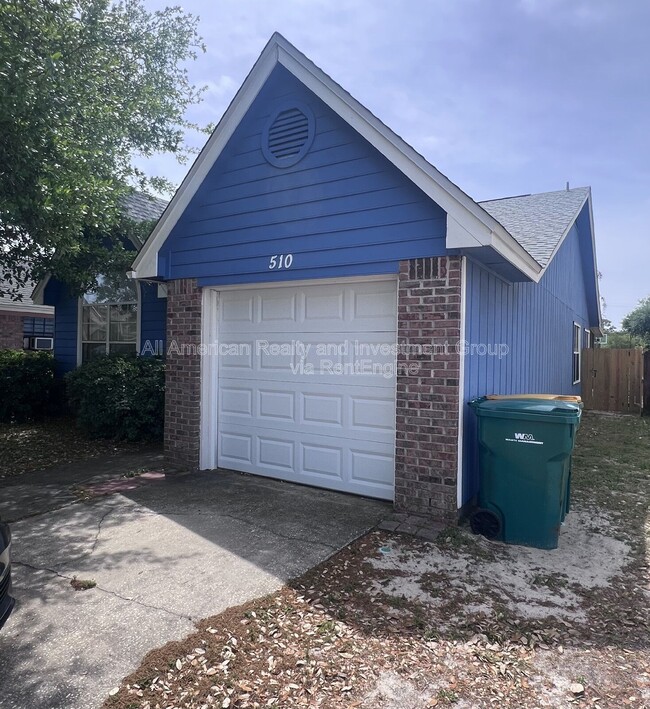 Photo - 510 Woodland Park Cir