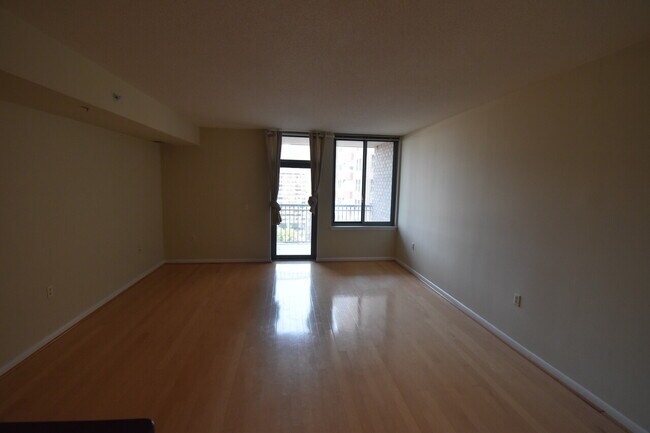 Photo - The Continental Unit 1410