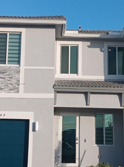 Photo - 689 SE 13th St Cir