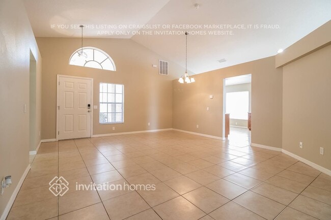 Photo - 212 Smokey Hill Ave