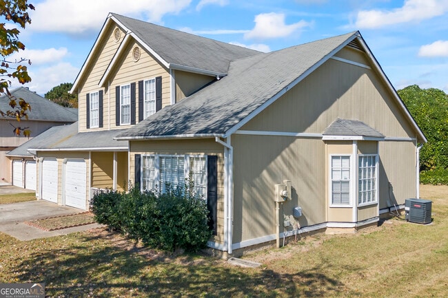 Photo - 399 Thomas Downs Way