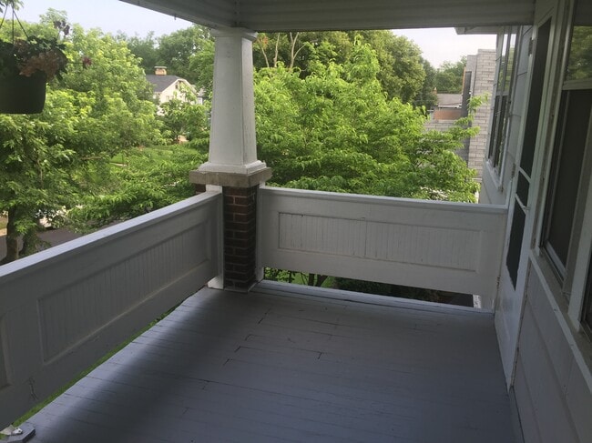 Balcony 1.1 - 930 Oxley Rd Unit 930