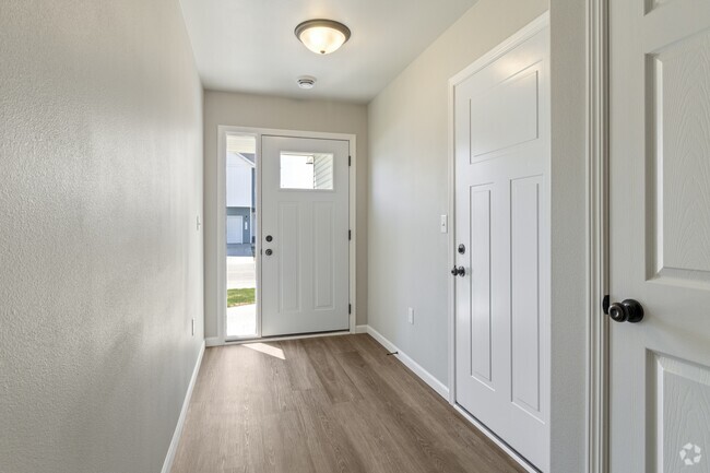 Building Photo - 758 United Dr Rental