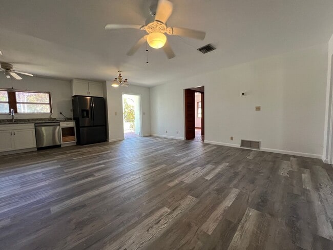 Photo - $1,475 ** Annual Lease (Includes Water/Electric/Lawn) * 1 Bedroom / 1 Bath * DUPLEX * Historic, D...