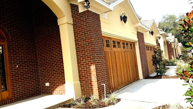 Photo - 1812 Ashley Hall Way