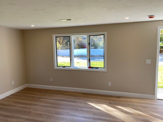 Photo - 42 Siasconset Dr