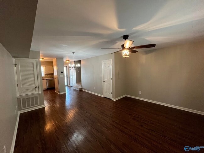 Photo - 220 Marinawoods Dr SE Unit C