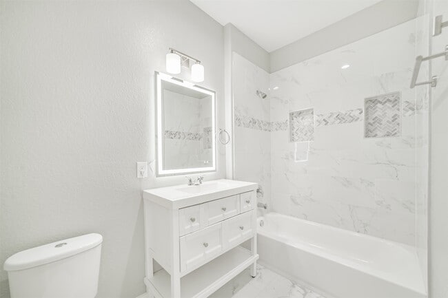 Photo - 1016 Rachel B Scott St