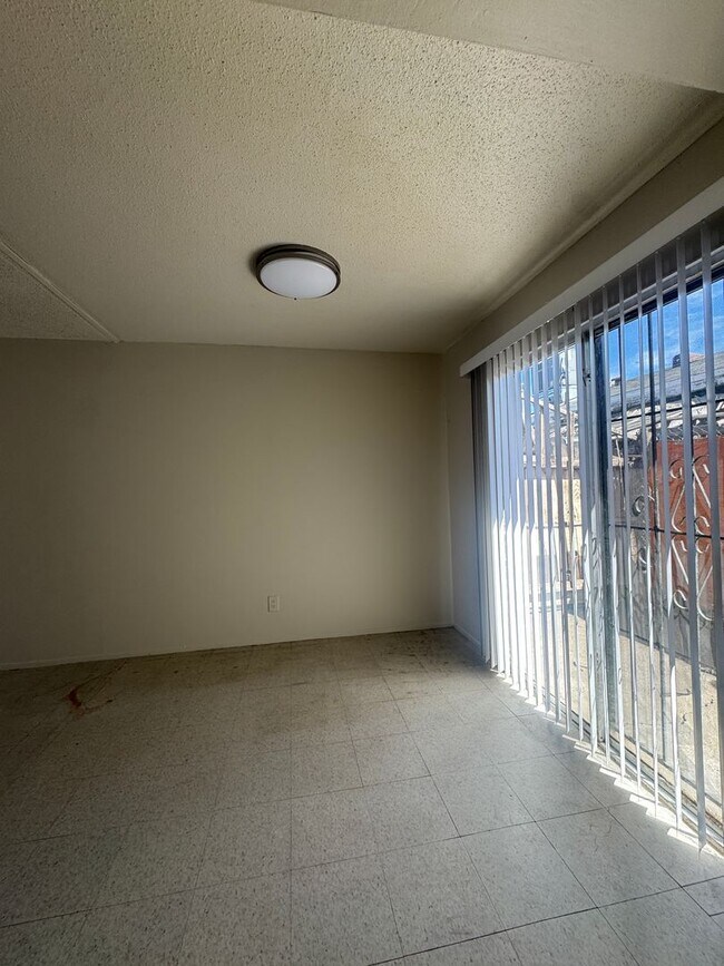 Photo - Bedlow Dr Unit 720 Bedlow Dr