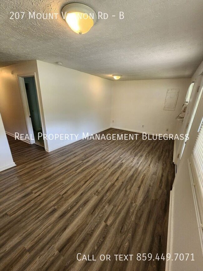Photo - 207 Mt Vernon Rd Unidad B