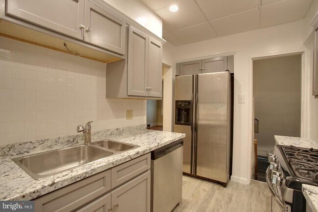Photo - 420 Sunset Rd Townhome