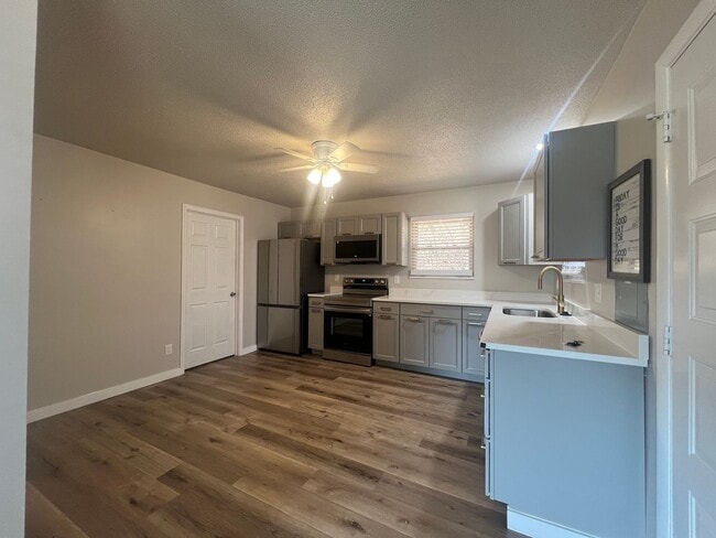 Photo - Newly Renovated 3 Bedroom, 2 Bathroom Home - 1200 sqft