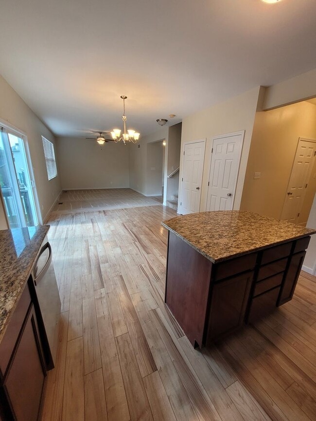 Building Photo - Beautiful 3bd/2.5ba 2 Story Home for Rent!