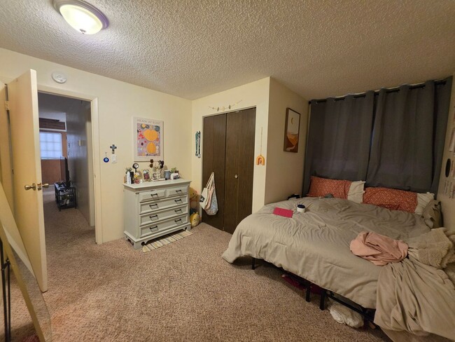 Photo - 1 Bedroom with Study in Wimbledon!