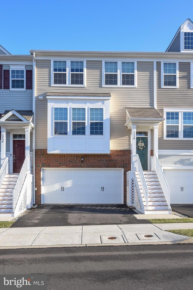 Bienvenido a 1736 Beacon Lane, en el fantástico vecindario de Warrington Point - 1736 Beacon Ln