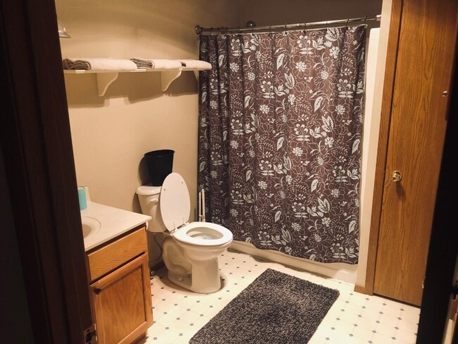 Photo - 109 Graham St