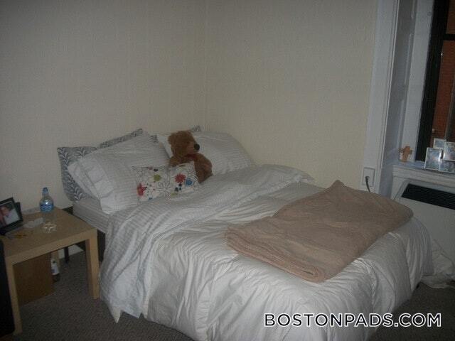 Photo - 62 Boylston St Unidad 216