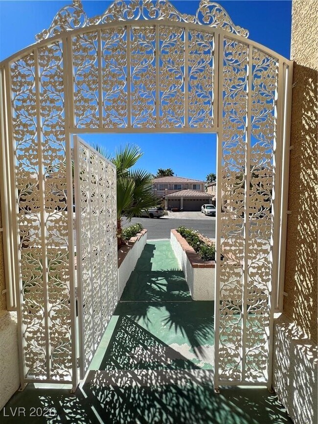 Photo - 7882 Tahoe Ridge Ct