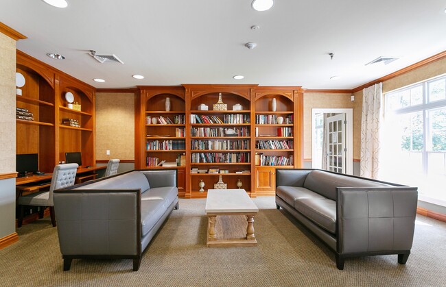 Photo - Jacobs Hill at Cortlandt Manor - Senior 55+