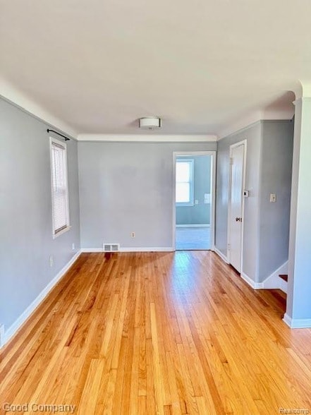 Photo - 319 S Pleasant St