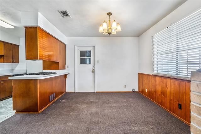 Photo - 724 E Mustang St