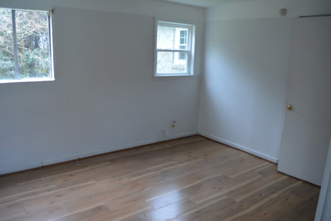 Photo - 7601 Stone St