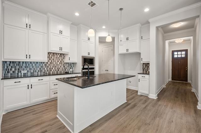 Photo - 124 Sundance Cir