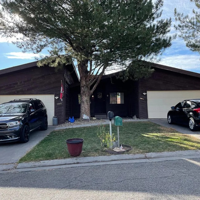 Photo - 388 E Valley Cir Townhome