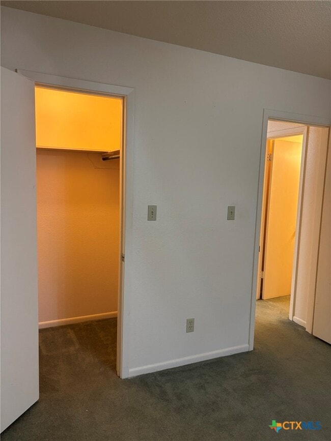 Photo - 304 Rattan Dr