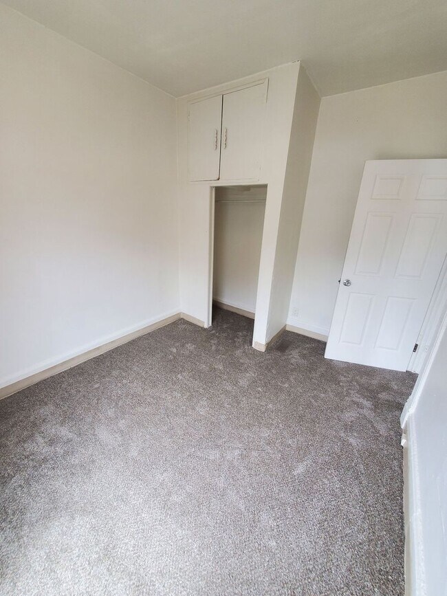 Photo - 612 10th St Unidad Lower Front