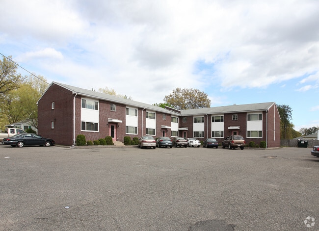 Fairfield Apartments For Rent In Chicopee Ma Forrent Com