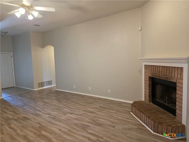 Photo - 3901 Mustang Dr