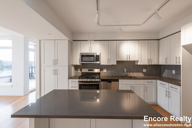 Photo - 77 New St Unit 225