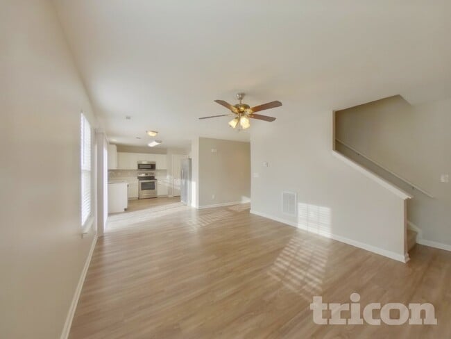 Photo - 1467 Eschol Ln NW