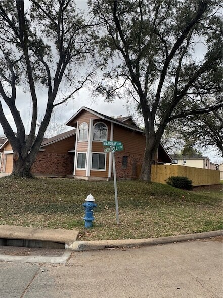 Photo - 12710 Skyknoll Ln