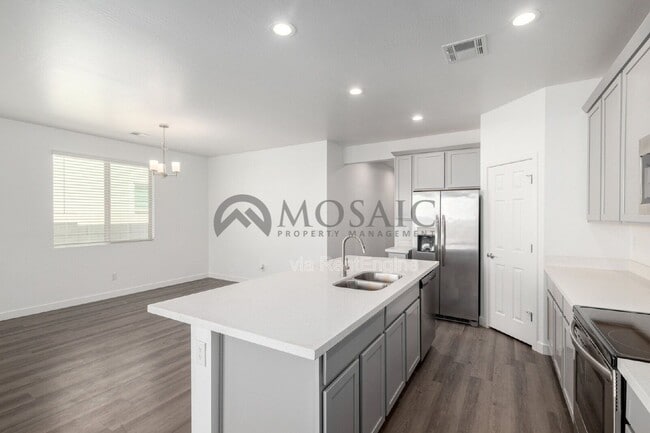 Photo - 5736 S Daisy Patch Pl
