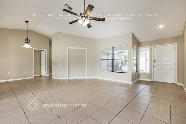 Photo - 1726 Lk Crst Ave