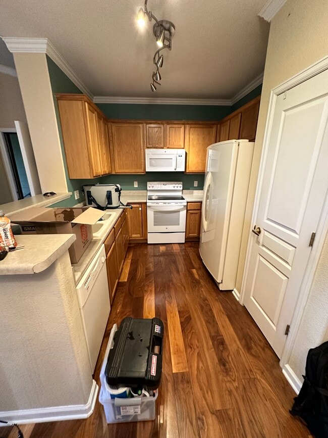 Photo - 8035 Lee Dr Unit 201