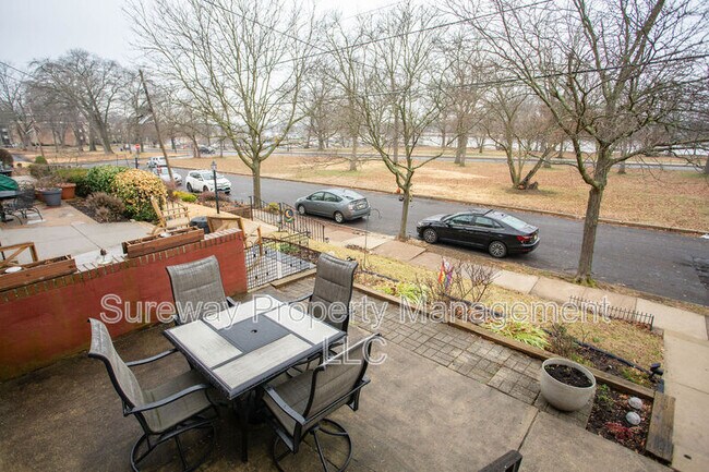 Photo - 522 King Ave