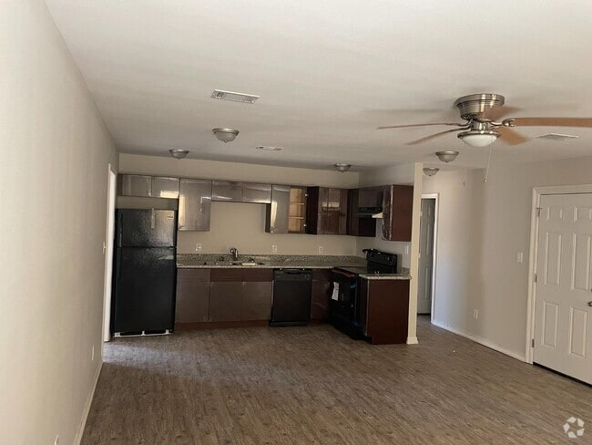 Building Photo - 747 N Nicholson Ave Rental
