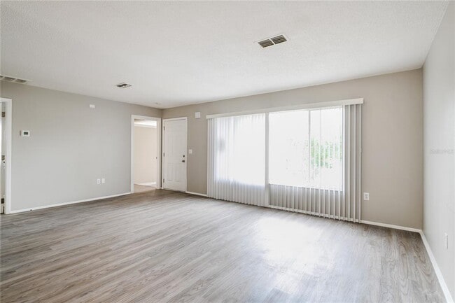 Photo - 13239 Asbury St