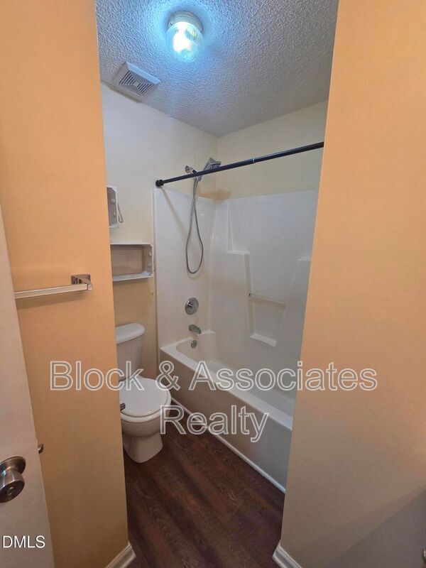 Photo - 116 Cliffdale Rd