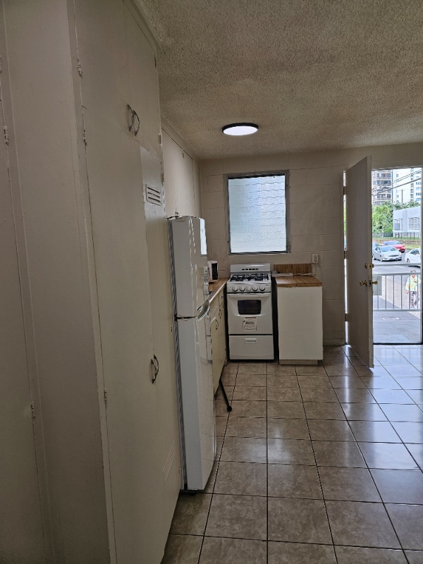 Photo - 809 Kinau St Unit 5