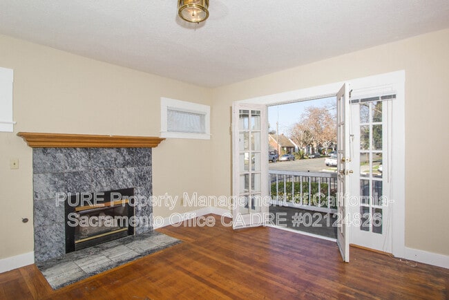 Photo - 2700 T St