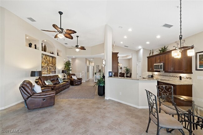 Photo - 6669 Alden Woods Cir Unidad 7-201